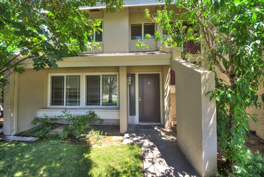 5092 Bengal Dr - Photo 3 of 19