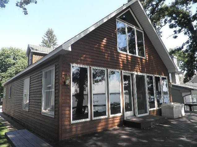 1313 N Shore Dr - Photo 2 of 14