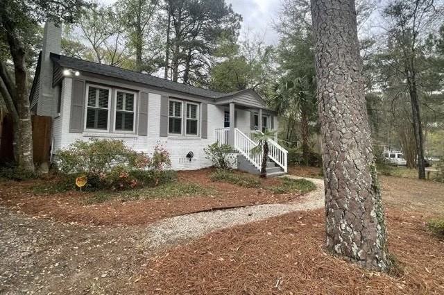 2524 Glenwood Road - Photo 2 of 15