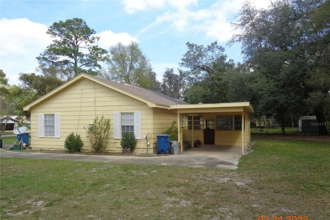 14 Poinsettia Dr - Photo 3 of 30