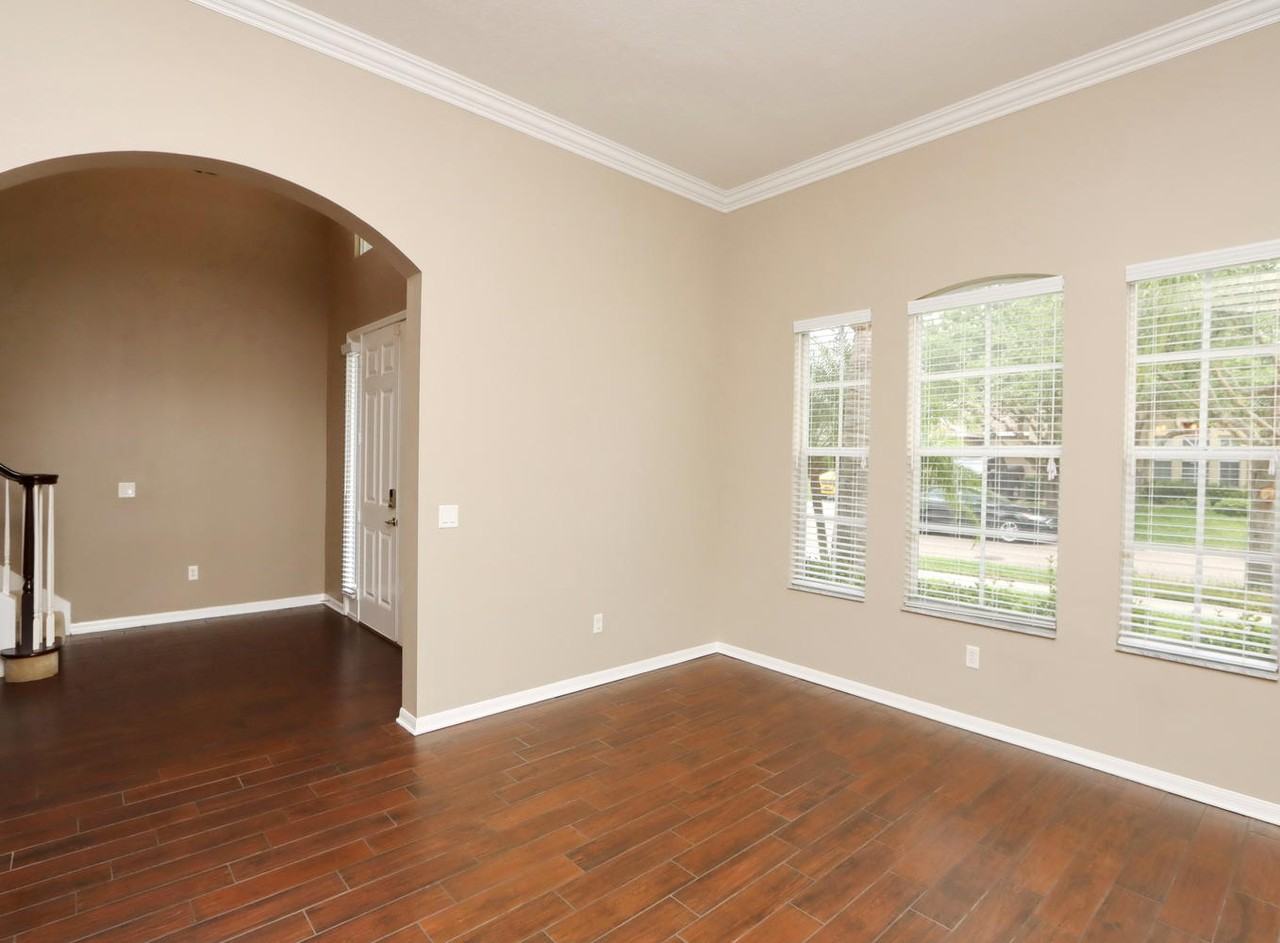 13714 Artesa Bell Dr - Photo 7 of 38