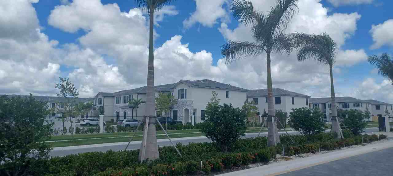 13274 Sw 287th Ter - Photo 5 of 27