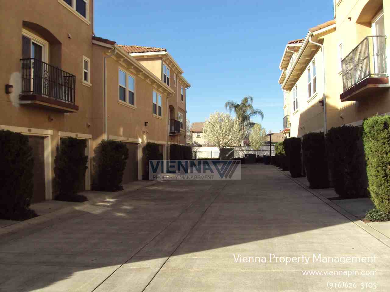 4800 Westlake Pkwy #804 - Photo 4 of 23