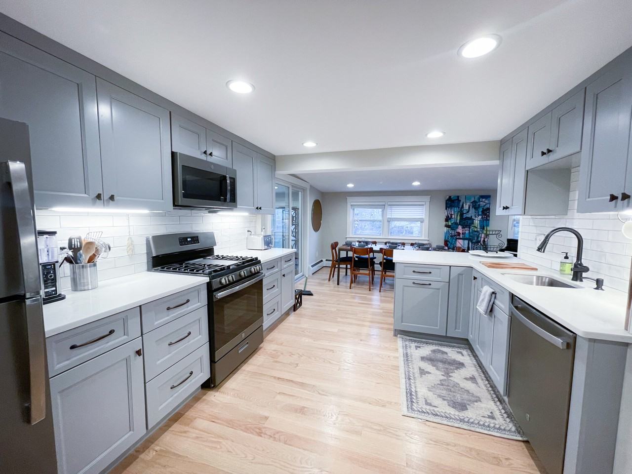 83 Rockridge Rd - Photo 3 of 15
