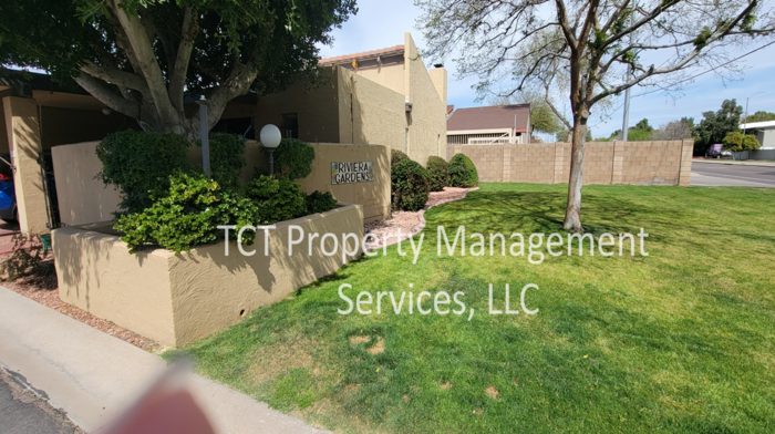 1149 E Rovey Ave - Photo 2 of 15