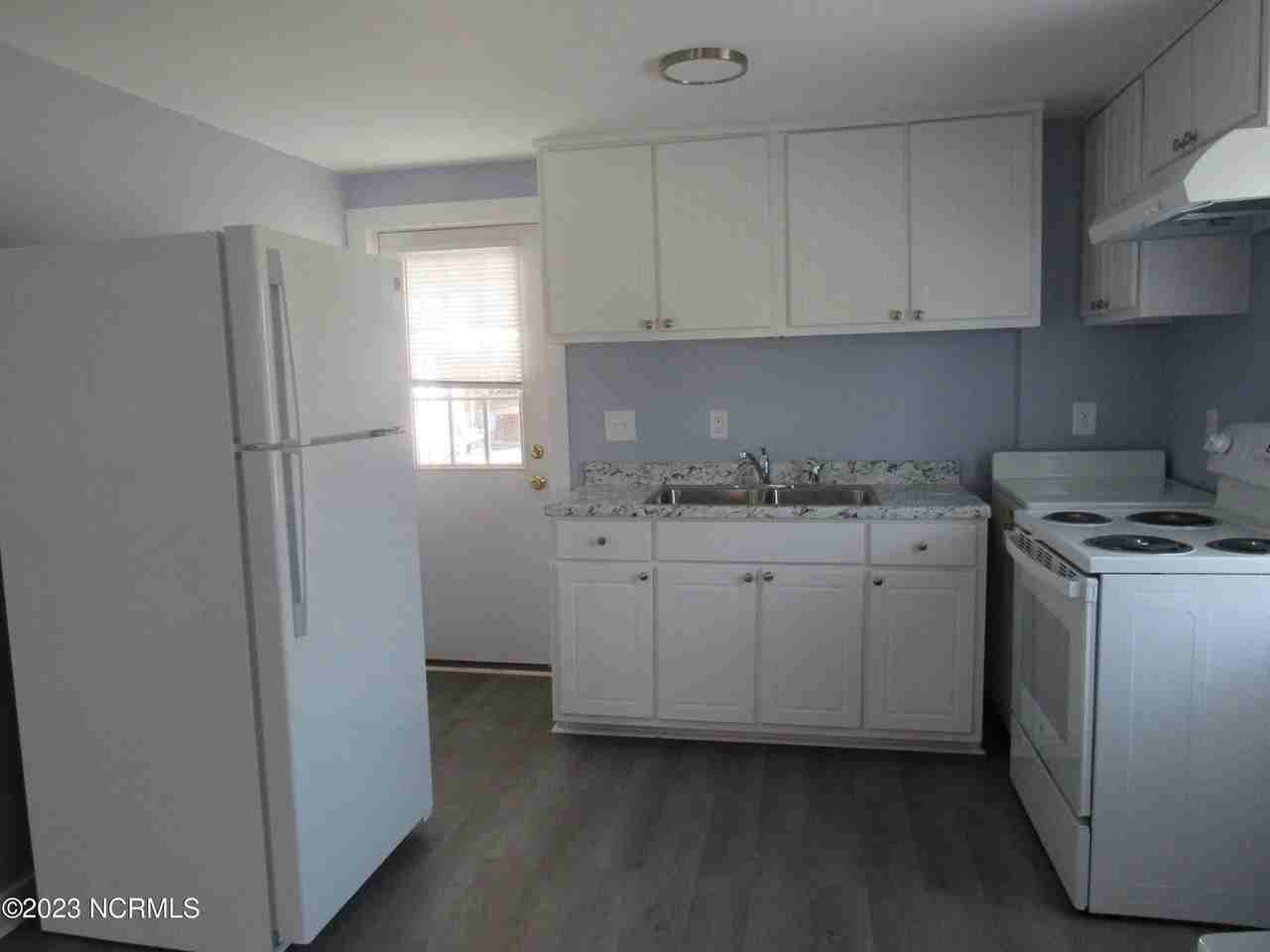 7471 White Oak River Road - Photo 3 of 5