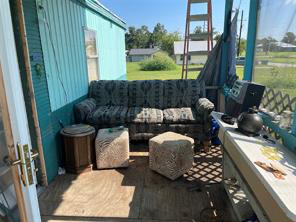 412 Green St - Photo 3 of 26