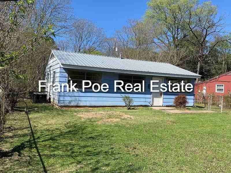 180 1st Street Thomas - Photo 2 of 9