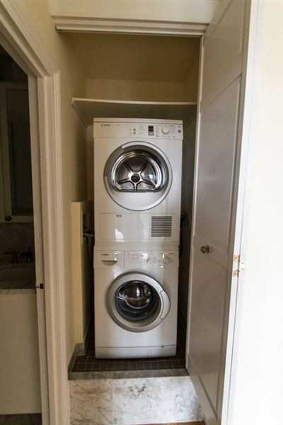 TOWER 67 - Photo 3 of 11