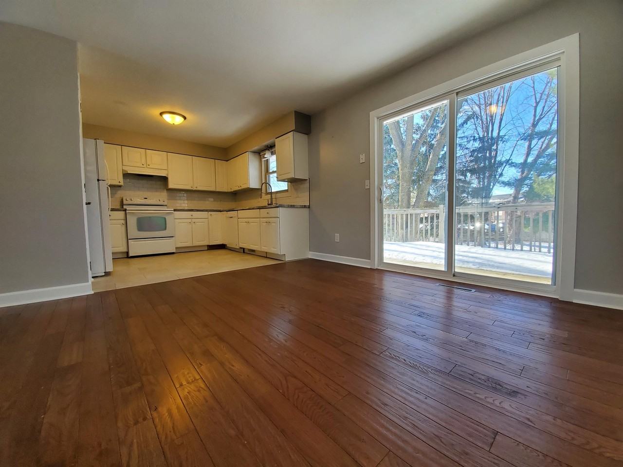 4103 19 1/2 Ln Nw #1 - Photo 4 of 17