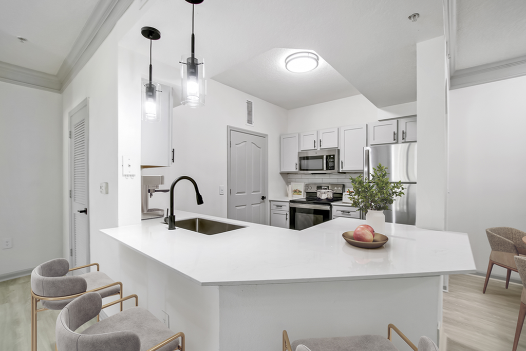 Halston Four Corners - Photo 2 of 61