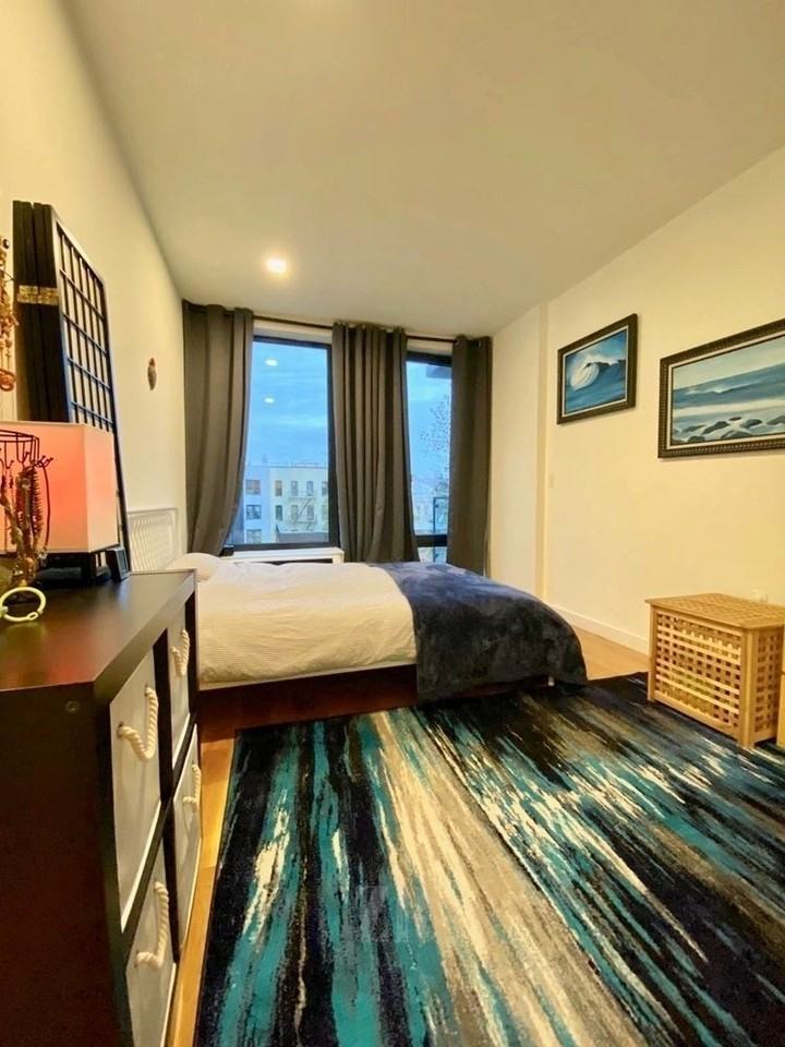 E 19th St #6B - Photo 6 of 15