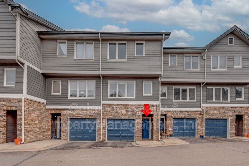 2943 W Riverwalk Cir #R