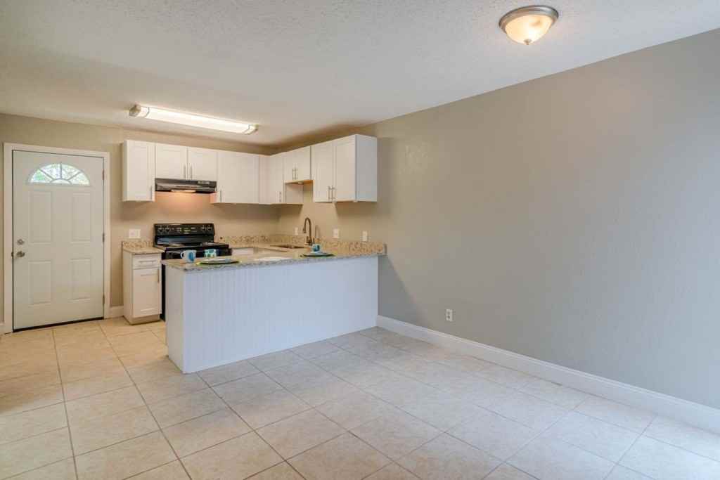 The Reserve at St. Johns River Apartments 5885 Edenfield Rd