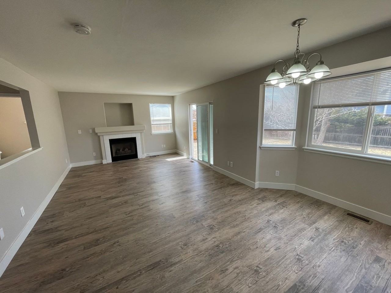2185 S Espana St - Photo 3 of 14