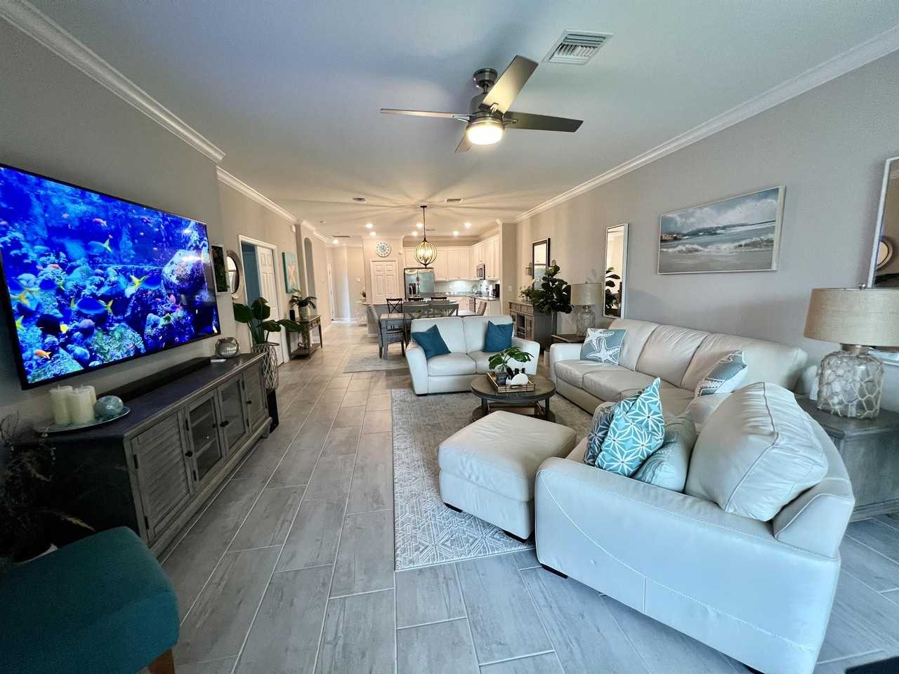 9184 Glenforest Dr #1 - Photo 7 of 17