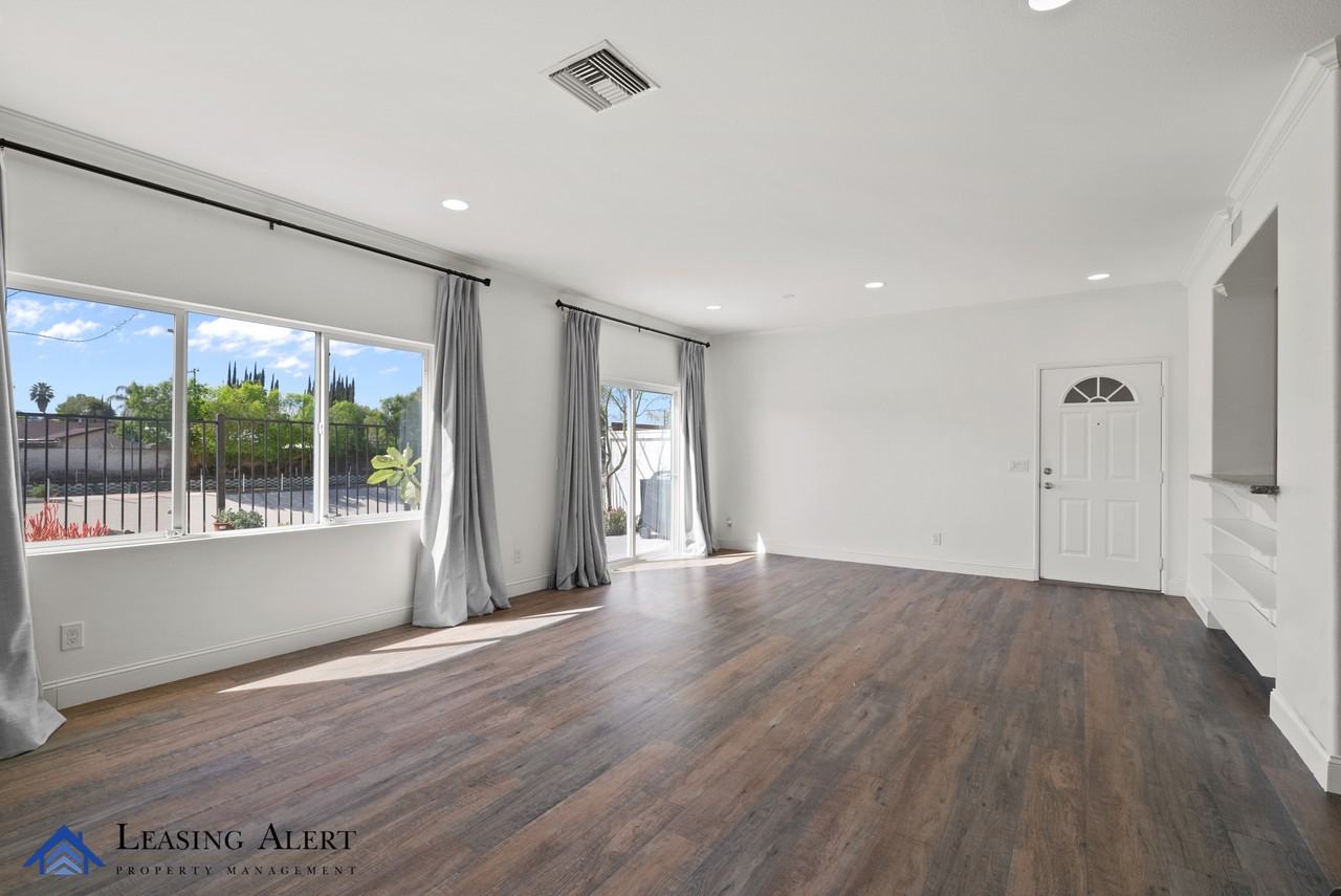 20300 Vanowen St #36 - Photo 6 of 29