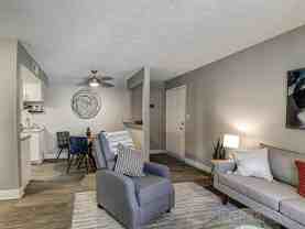 572 Potomac St - Photo 1 of 1