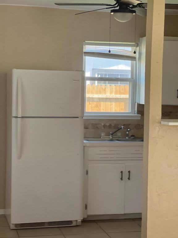 405 Nw Glendale Dr - Photo 5 of 6