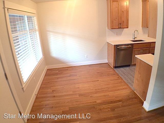 3101 SE Morrison St - Photo 2 of 15