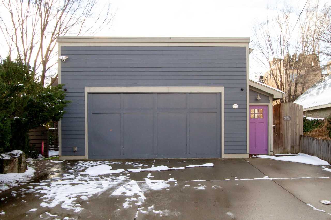 1224 5th Ave N #B - Photo 3 of 23