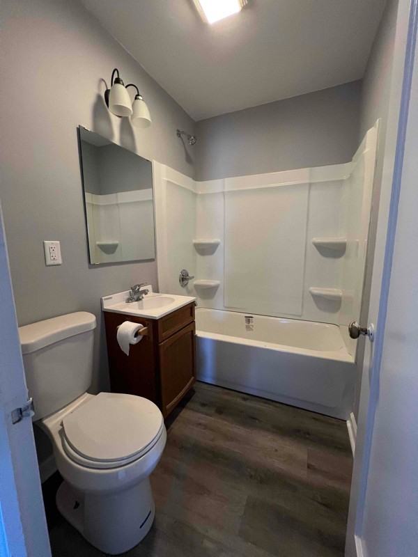 3268 Baltimore Ave - Photo 3 of 10