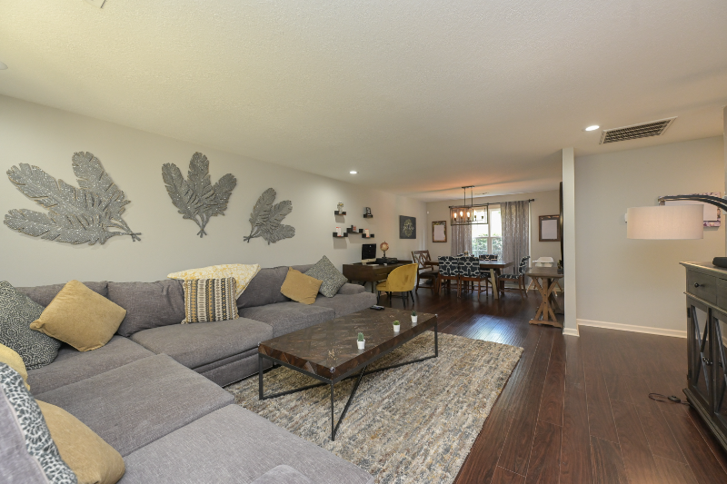 509 Oak Cir - Photo 3 of 19