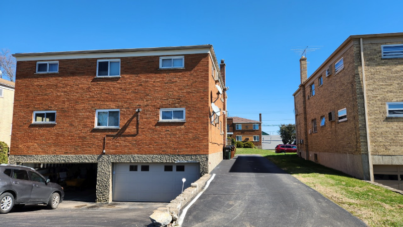 8543 Cottonwood Dr #4 - Photo 2 of 16