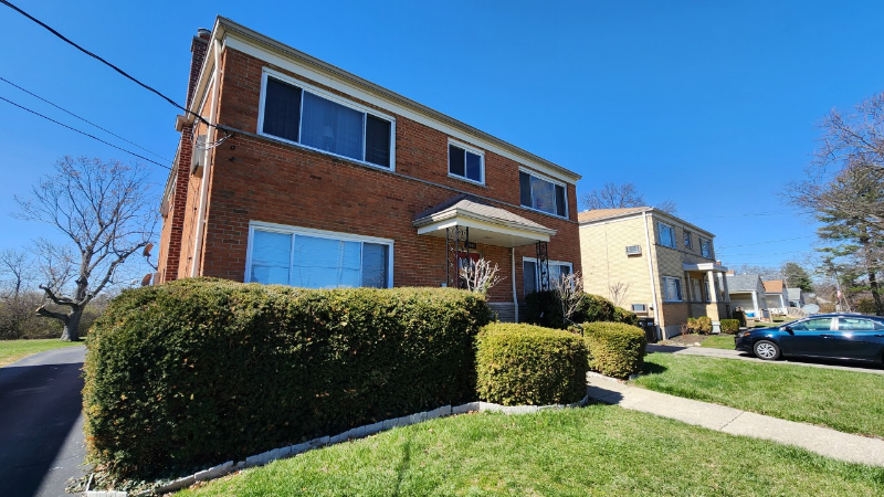 8543 Cottonwood Dr #4 - Photo 3 of 16