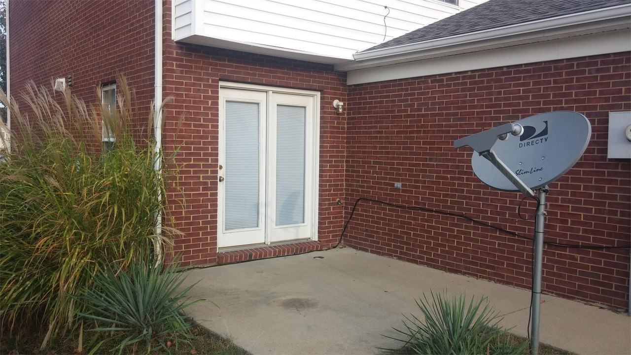 110 Blaze Dr #1 - Photo 2 of 20
