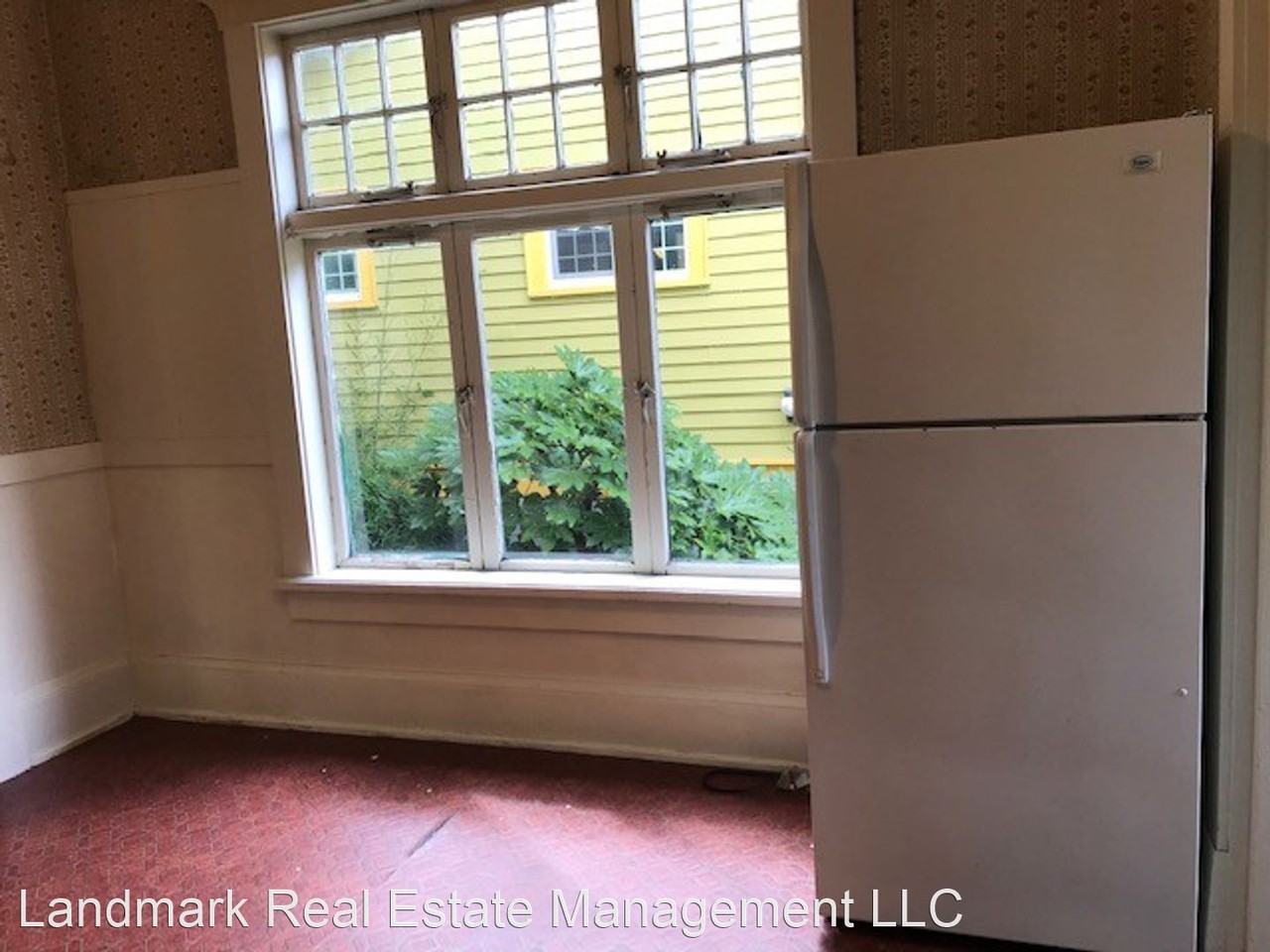 1137 Humboldt St - Photo 3 of 28