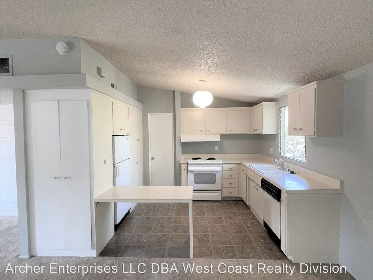 45900 Ocotillo Drive - Photo 2 of 22