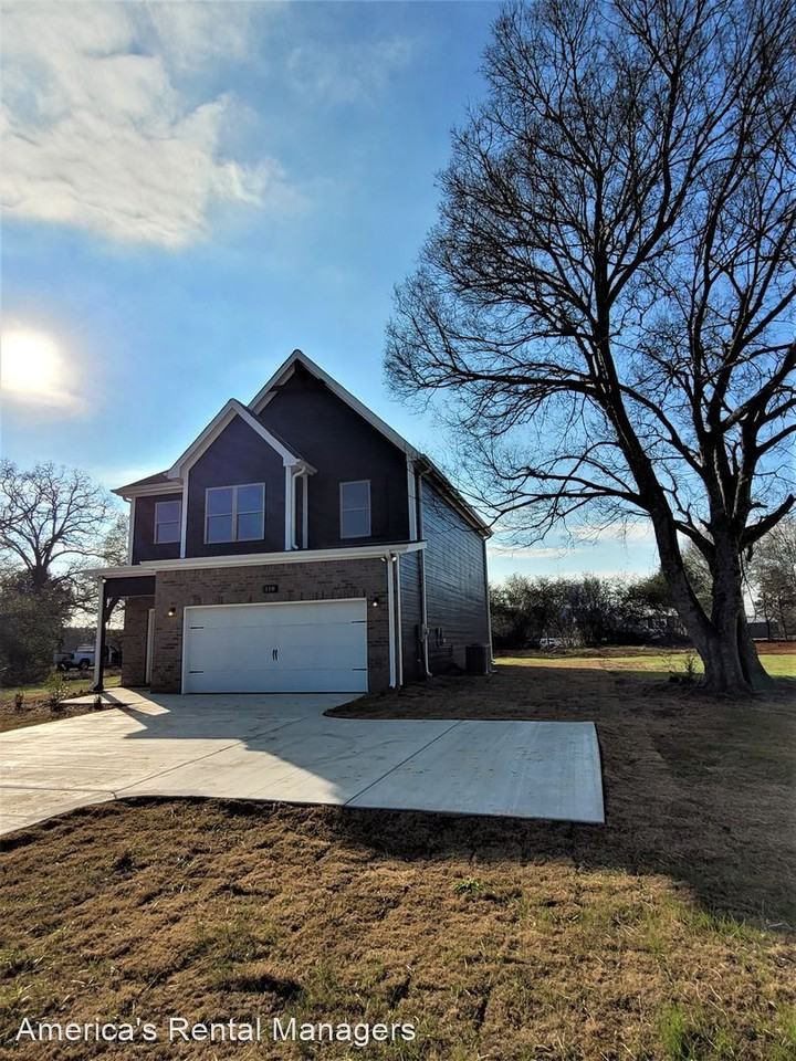 118 Shady Ln - Photo 3 of 28