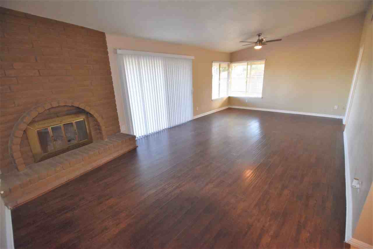 1401 Millwood Dr - Photo 2 of 10