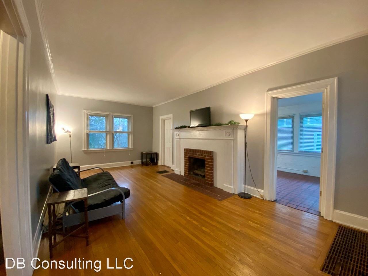 3954 Ledgewood Dr - Photo 3 of 35