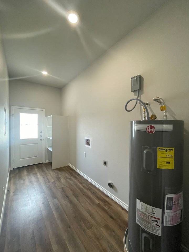 1188/90 Fm 2623 - Photo 3 of 11