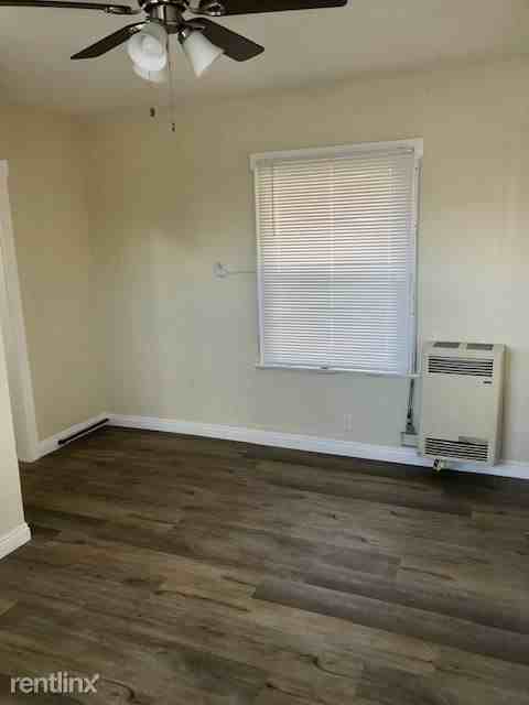 2205 Sichel St - Photo 3 of 10