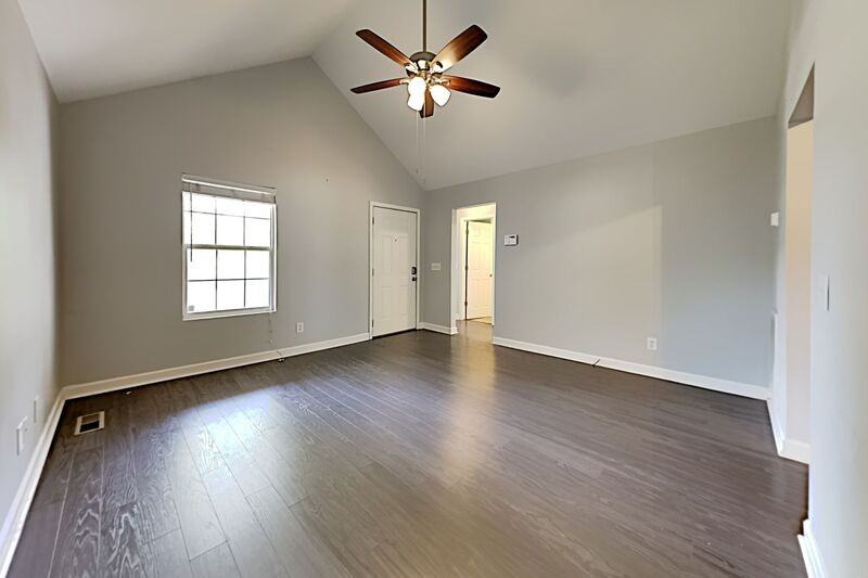 1034 24th Ave N - Photo 3 of 25