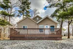 featured image of 514 W Broadway St