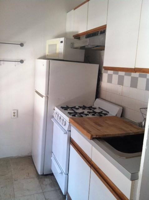 S Russell St #2 - Photo 2 of 3