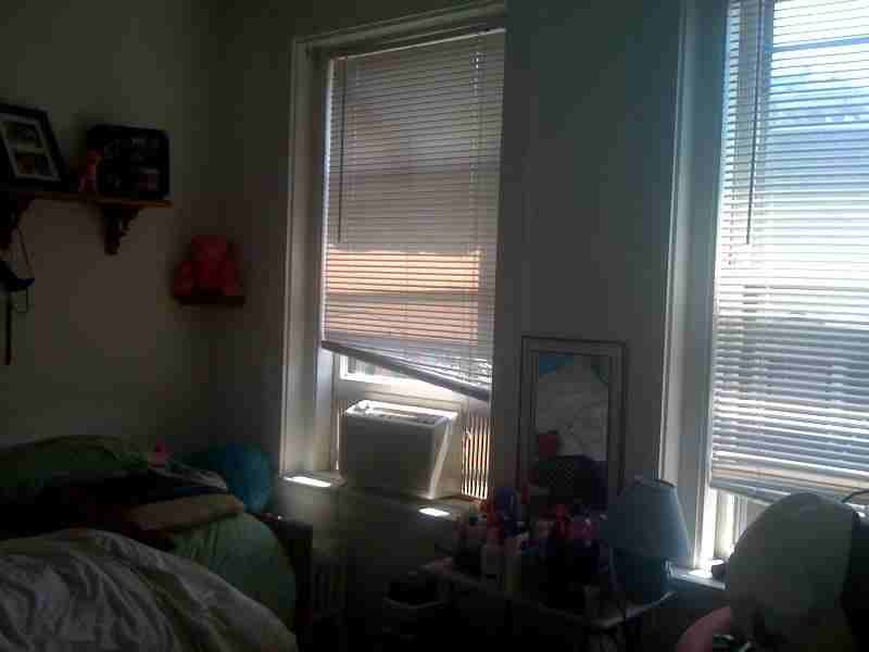 S Russell St #7 - Photo 3 of 5