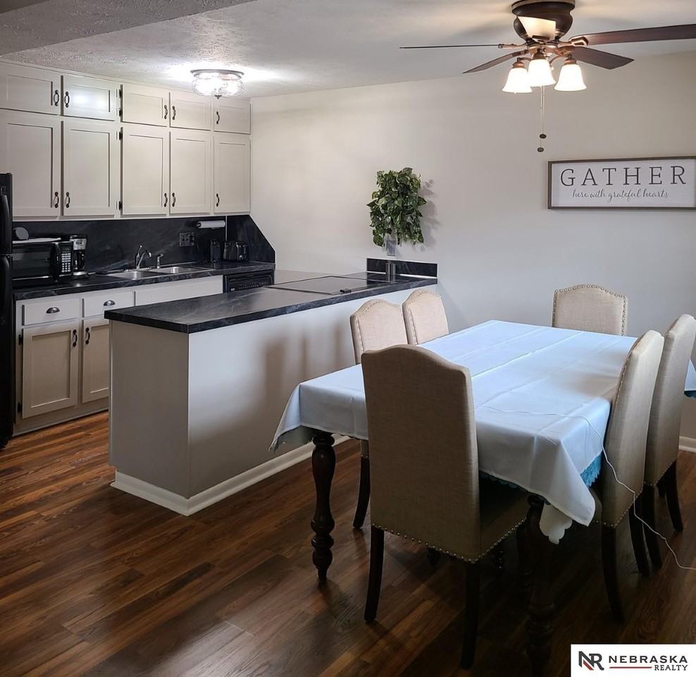 12727 Woodcrest Plz #123 - Photo 5 of 15