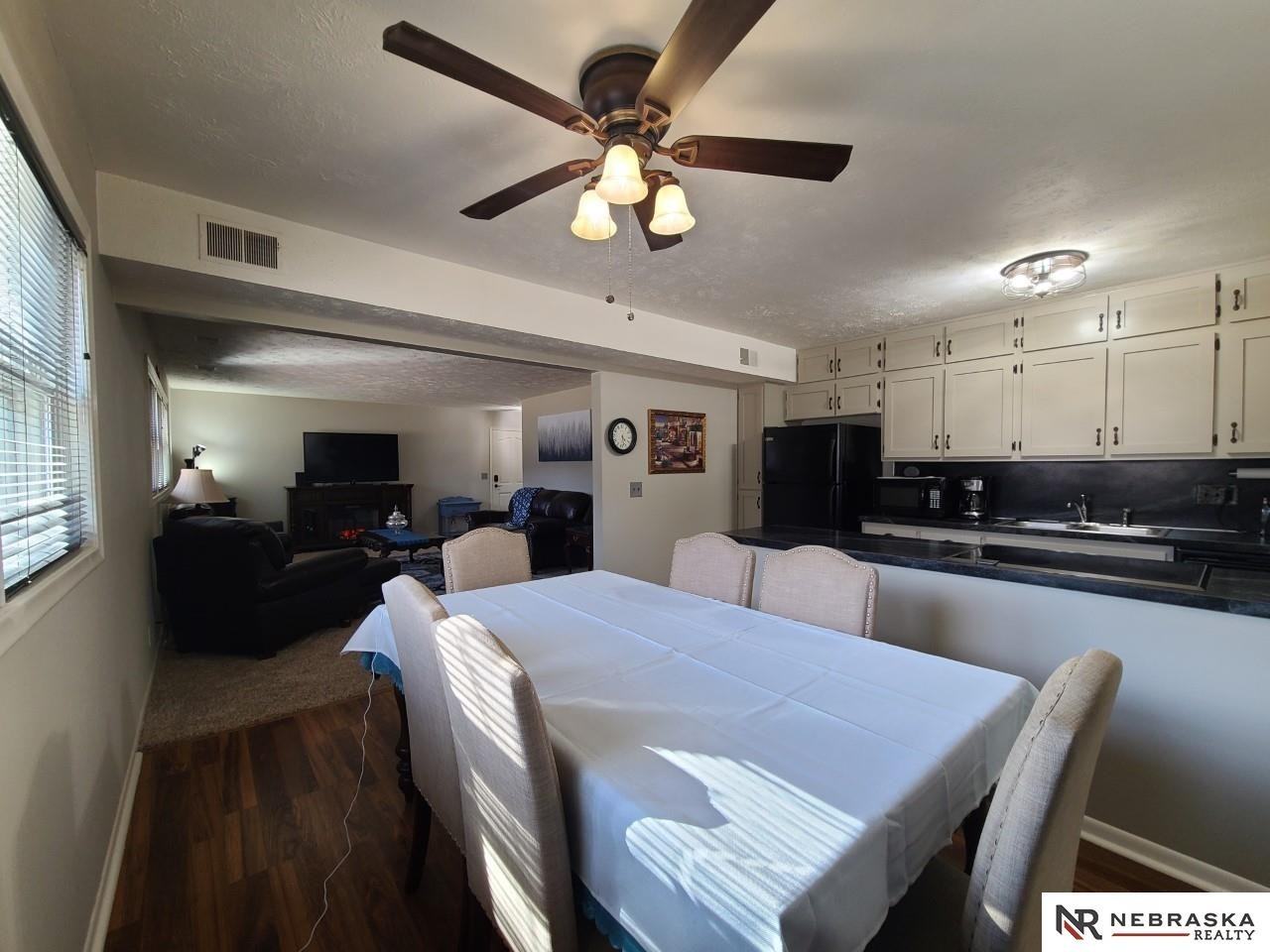 12727 Woodcrest Plz #123 - Photo 6 of 15