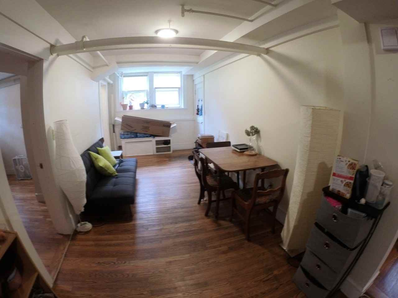 241 Freeman St #B - Photo 3 of 14