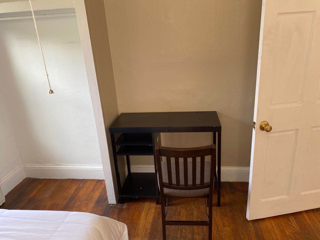 362 Windsor St #3 - Photo 5 of 9