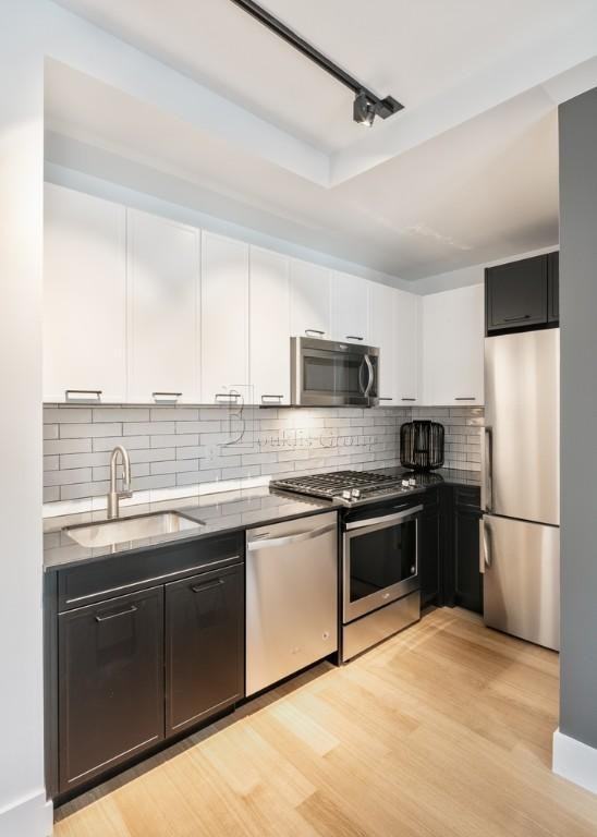 Wall St #1803 - Photo 3 of 3