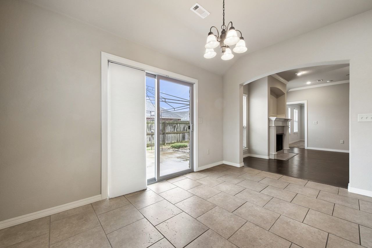 4300 W Murfield Dr - Photo 3 of 18