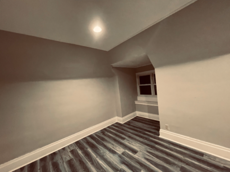 141 S Bryant Ave #3 - Photo 6 of 7