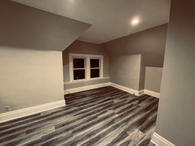 141 S Bryant Ave #3 - Photo 7 of 7