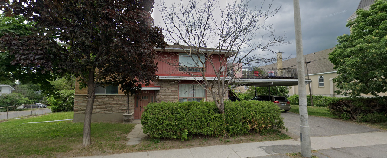 989 Kirkwood Avenue #1